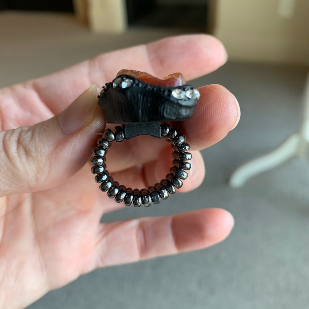 Ring - Picture 4 of 5